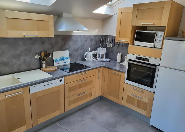 Gitedesdalles 3 Epis Avec Terrasse Vue *